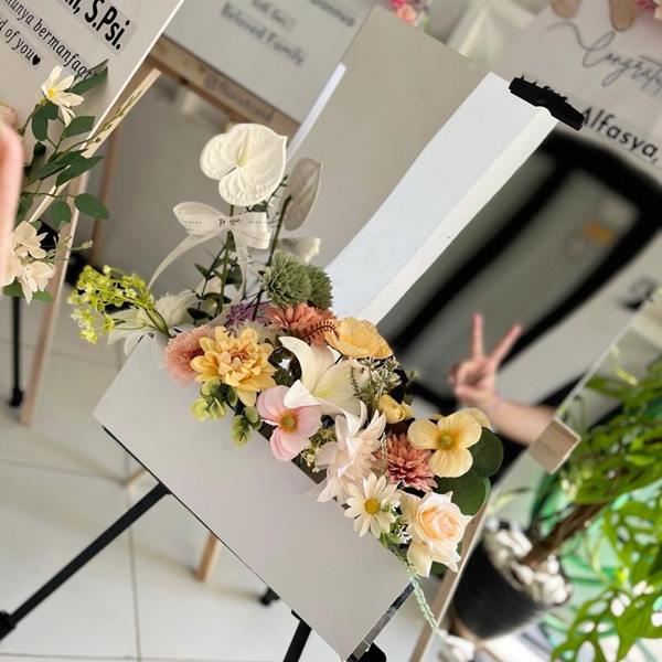 jual sewa flower box cermin custom sidoarjo surabaya
