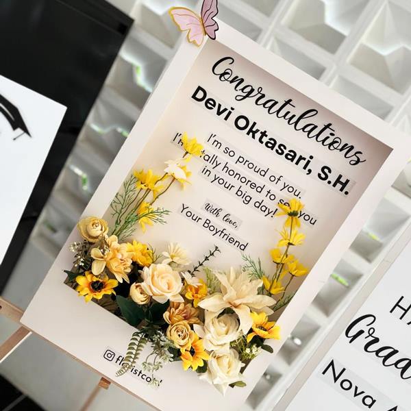 jual sewa flower box congratulation devi oktasari motif frame sidoarjo surabaya